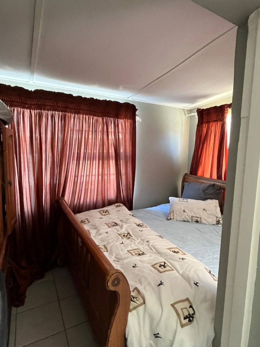 4 Bedroom Property for Sale in Abbotsford Eastern Cape